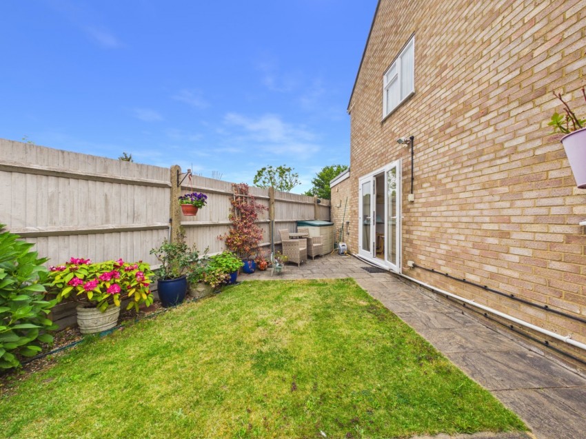 Images for Ashford, Surrey EAID:2640919782 BID:ASH
