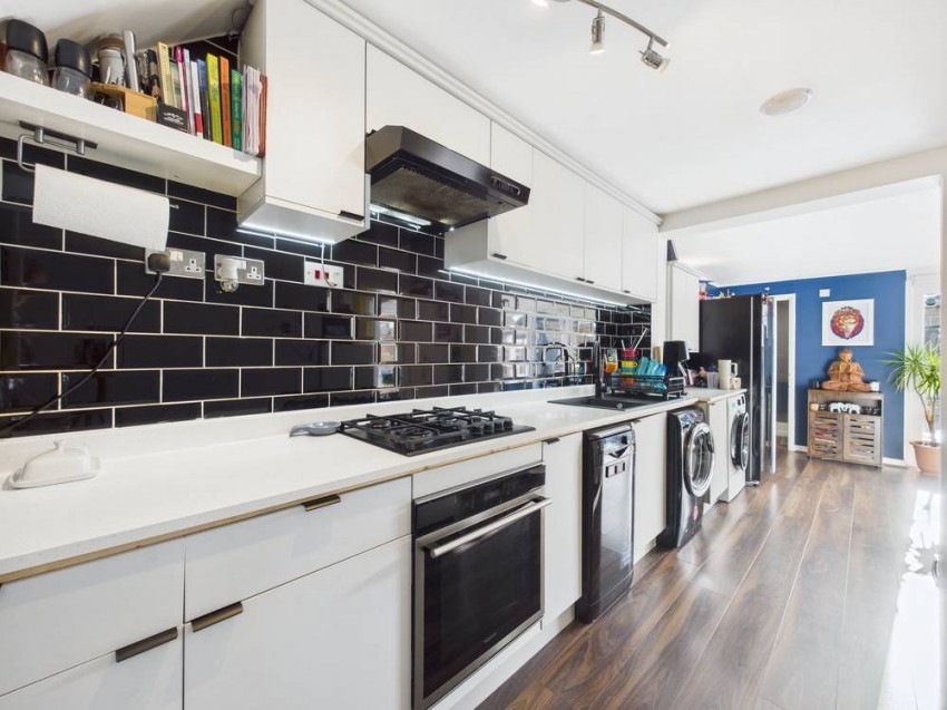 Images for Ashford, Middlesex EAID:2640919782 BID:ASH