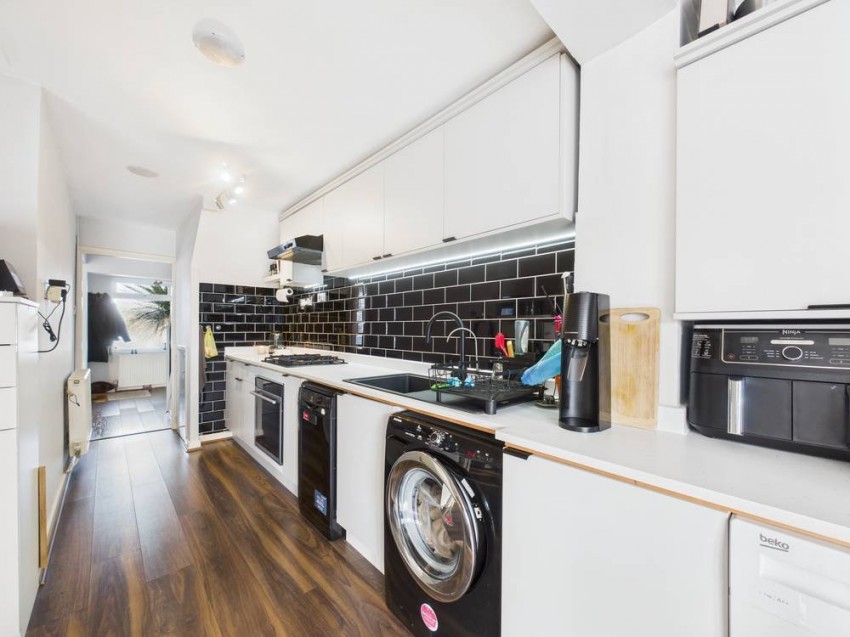 Images for Ashford, Middlesex EAID:2640919782 BID:ASH