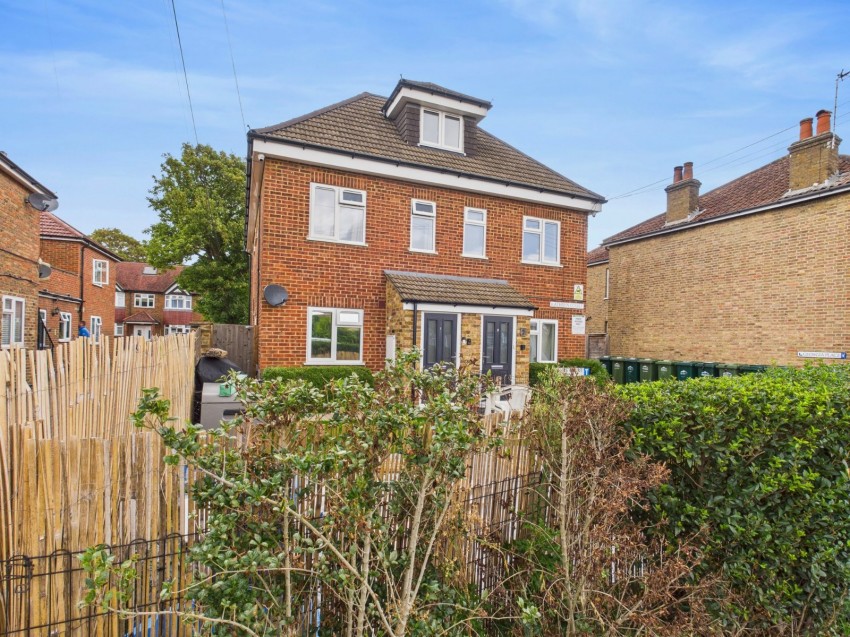 Images for Ashford, Surrey EAID:2640919782 BID:ASH