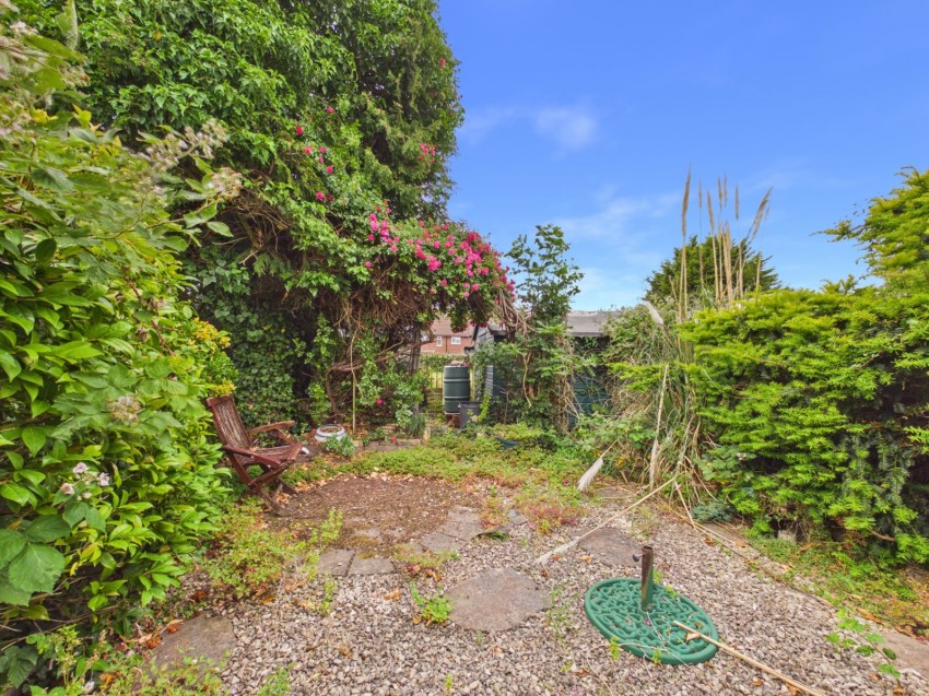 Images for Ashford, Surrey EAID:2640919782 BID:ASH