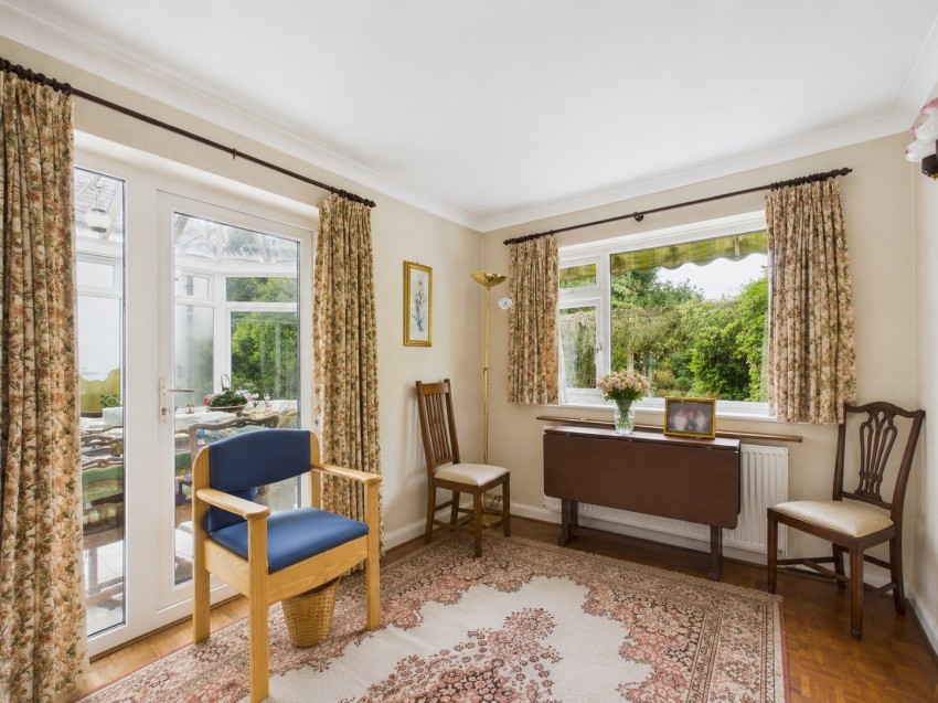 Images for Ashford, Surrey EAID:2640919782 BID:ASH