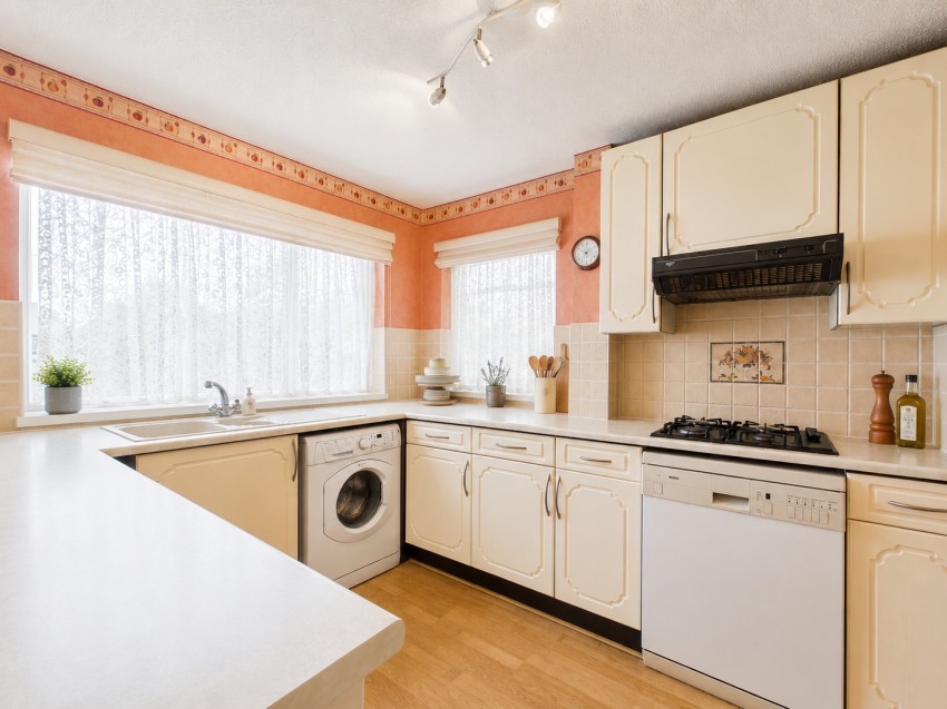 Images for Ashford, Surrey EAID:2640919782 BID:ASH