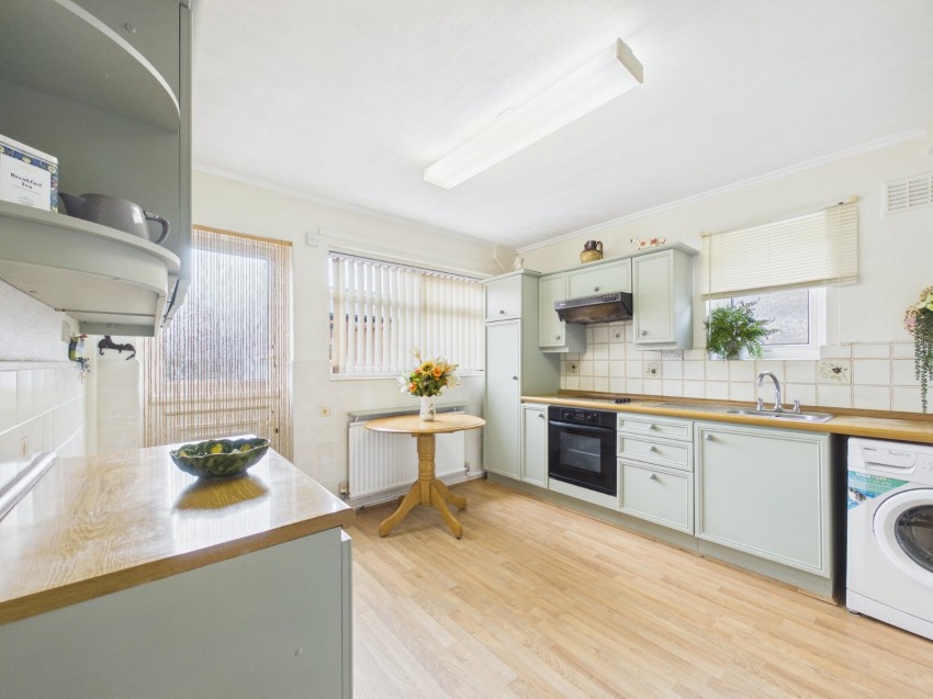 Images for Ashford, Surrey EAID:2640919782 BID:ASH