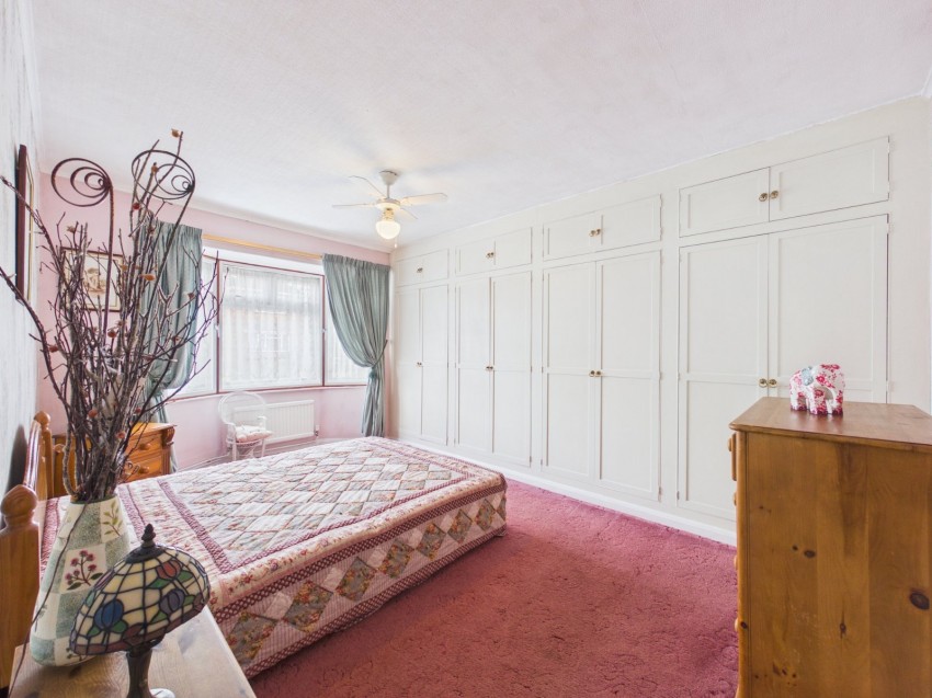 Images for Ashford, Surrey EAID:2640919782 BID:ASH