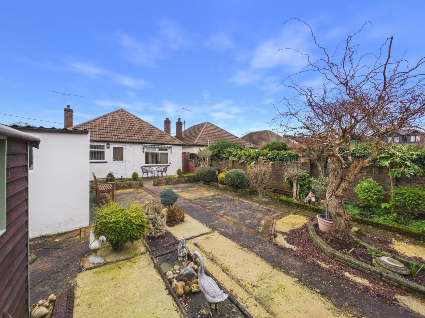 Images for Ashford, Surrey EAID:2640919782 BID:ASH