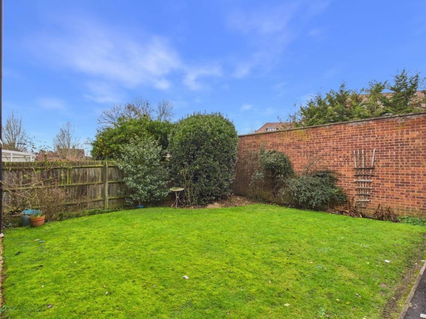 Images for Ashford, Surrey EAID:2640919782 BID:ASH