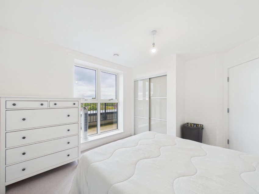 Images for Ashford, Surrey EAID:2640919782 BID:ASH