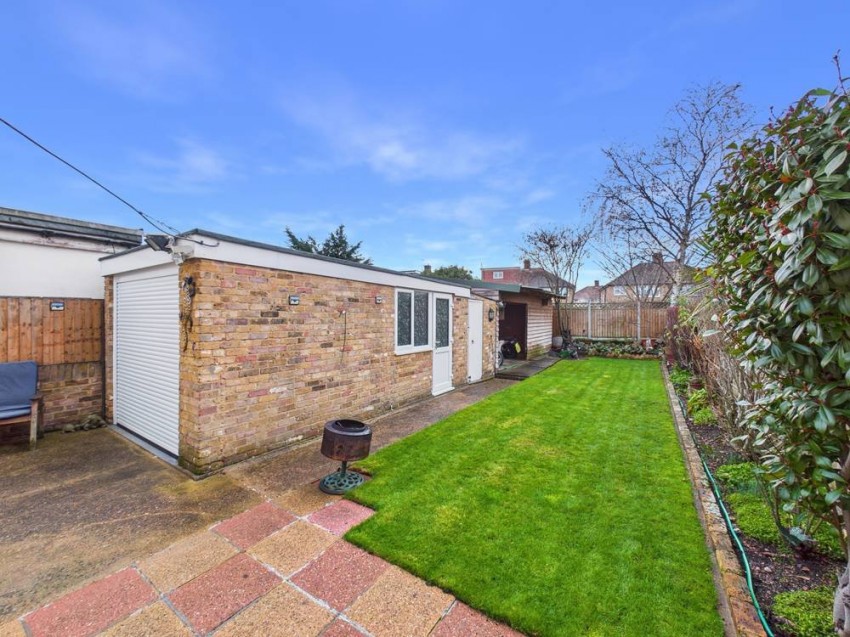 Images for Ashford, Surrey EAID:2640919782 BID:ASH