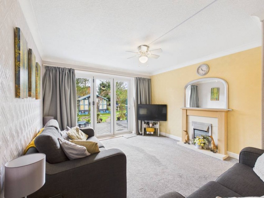 Images for Ashford, Surrey EAID:2640919782 BID:ASH