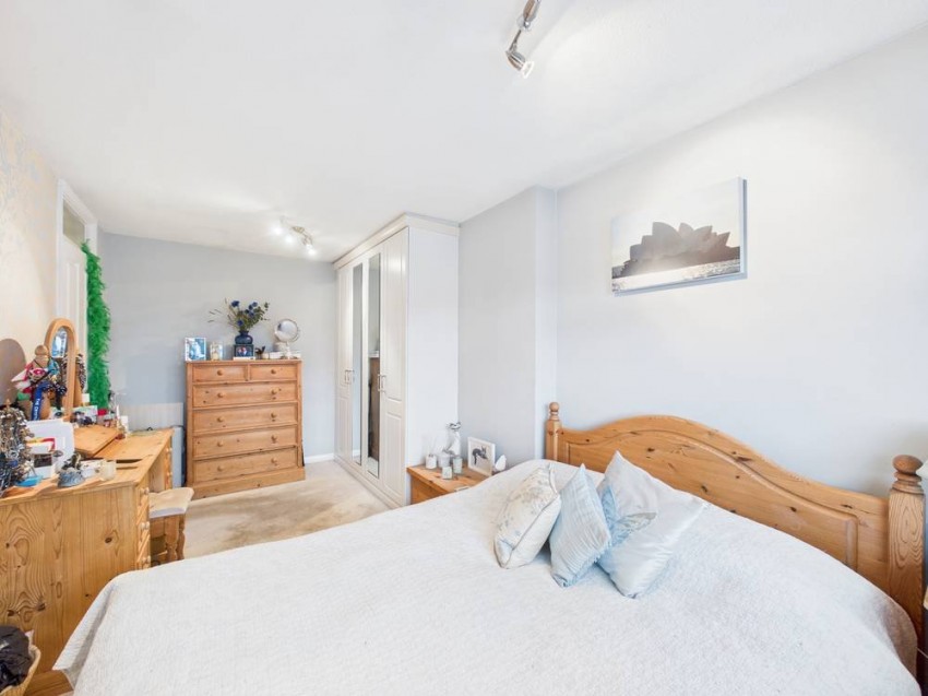 Images for Ashford, Surrey EAID:2640919782 BID:ASH