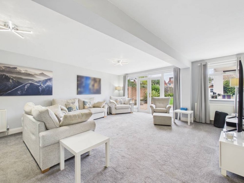 Images for Ashford, Surrey EAID:2640919782 BID:ASH