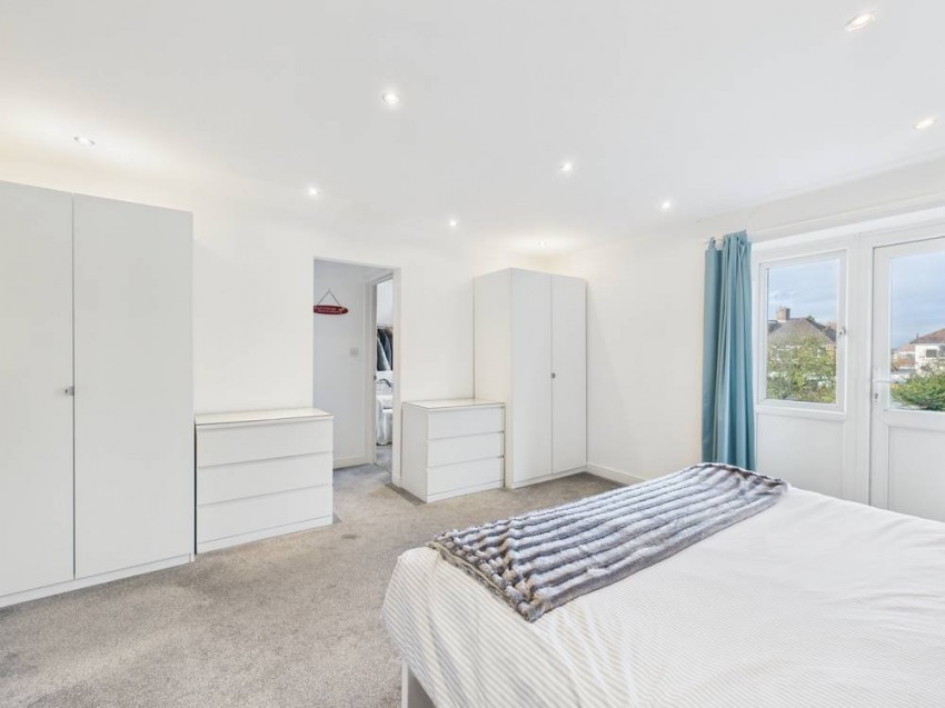 Images for Ashford, Surrey EAID:2640919782 BID:ASH