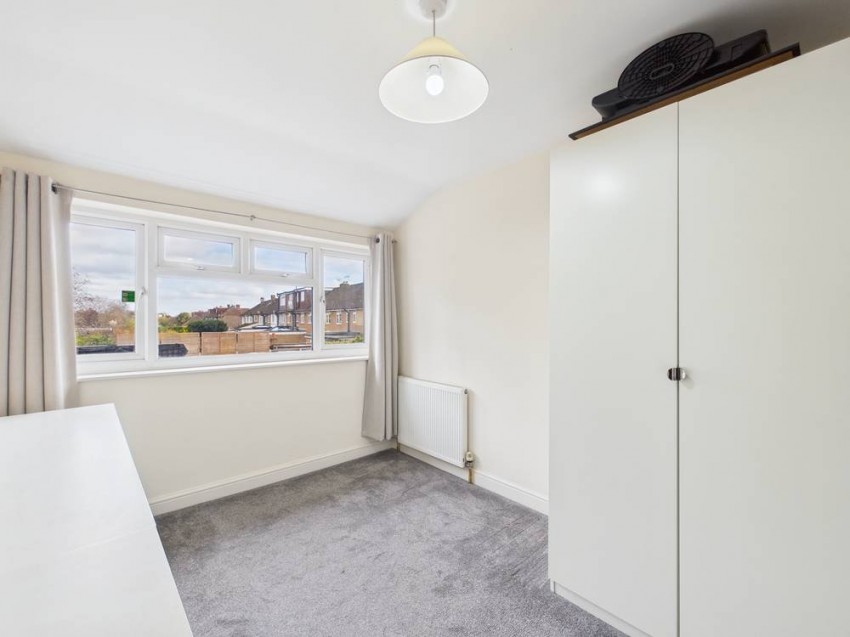 Images for Ashford, Surrey EAID:2640919782 BID:ASH