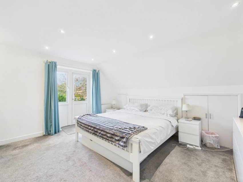 Images for Ashford, Surrey EAID:2640919782 BID:ASH