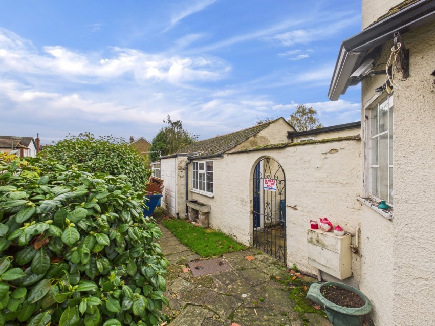 Images for Shepperton, Surrey EAID:2640919782 BID:ASH