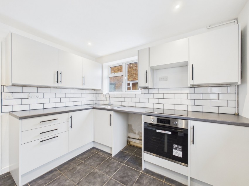 Images for Ashford, Surrey EAID:2640919782 BID:ASH