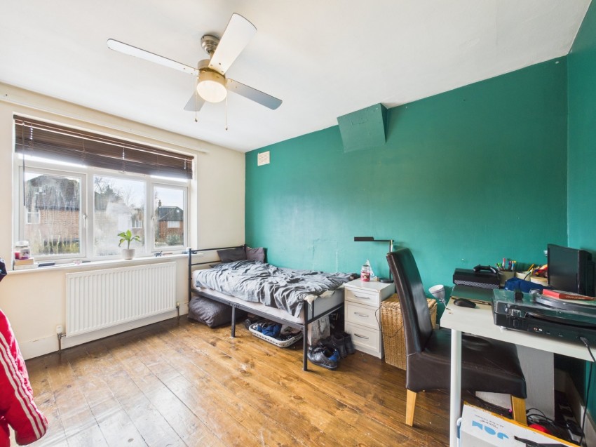 Images for Ashford, Surrey EAID:2640919782 BID:ASH