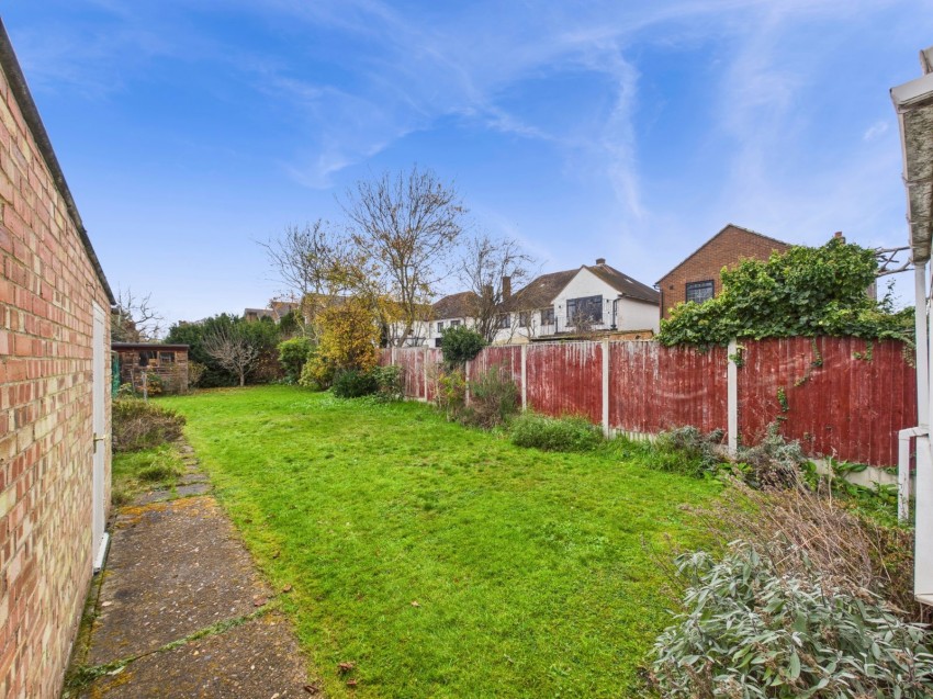 Images for Ashford, Surrey EAID:2640919782 BID:ASH