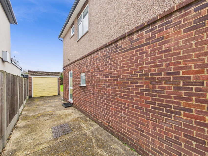 Images for Ashford, Surrey EAID:2640919782 BID:ASH