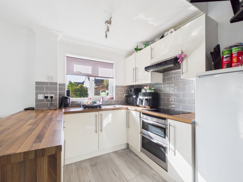 Images for Ashford, Surrey EAID:2640919782 BID:ASH