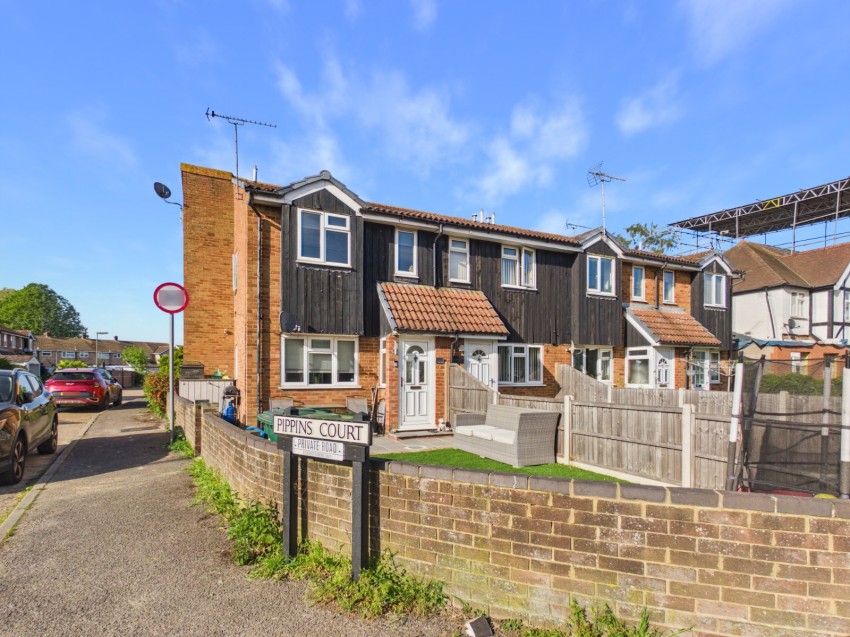 Images for Ashford, Surrey EAID:2640919782 BID:ASH