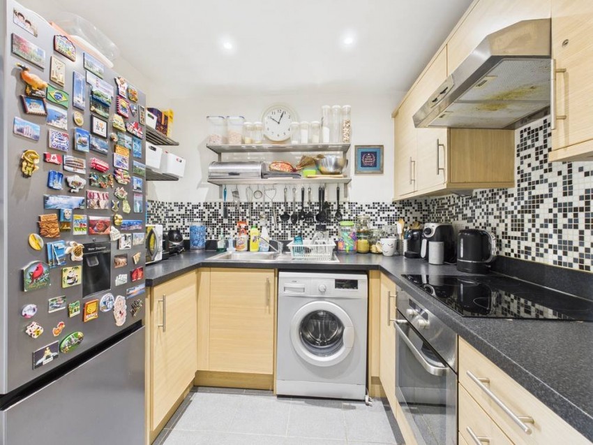 Images for Stanwell, Staines-upon-Thames, Surrey EAID:2640919782 BID:ASH