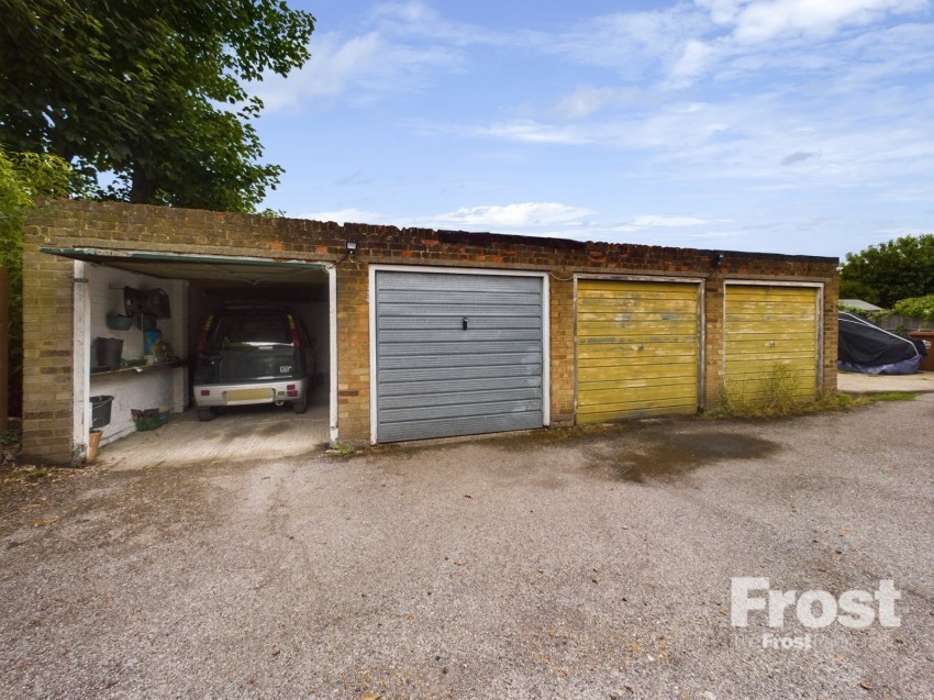 Images for Ashford, Surrey EAID:2640919782 BID:ASH