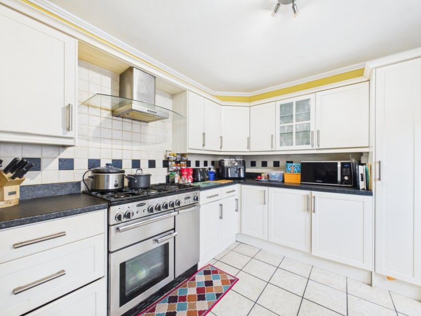 Images for Ashford, Surrey EAID:2640919782 BID:ASH