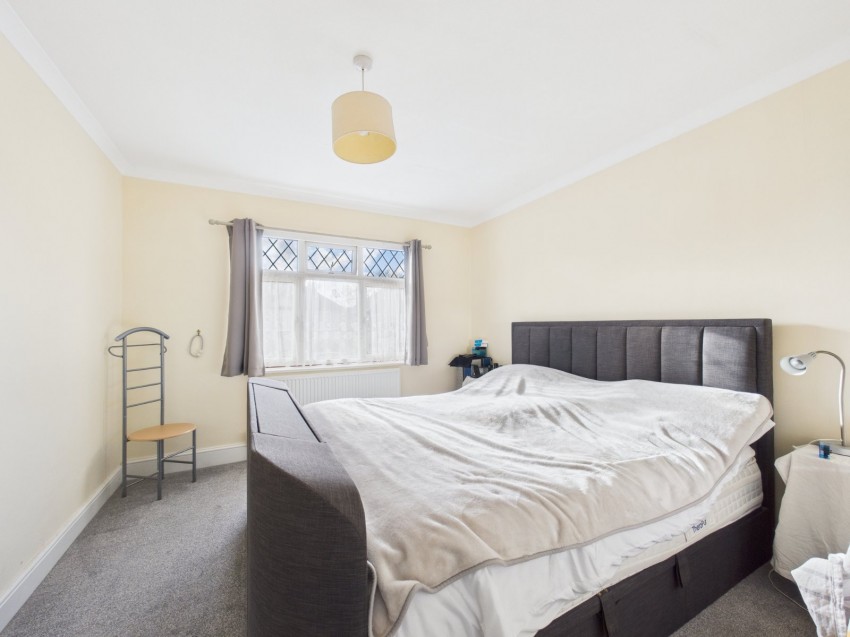 Images for Ashford, Surrey EAID:2640919782 BID:ASH