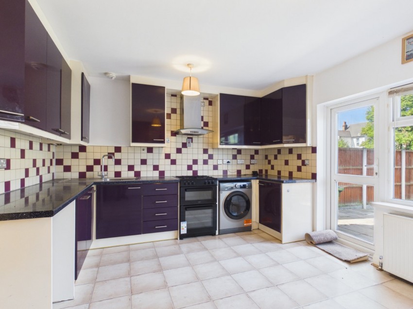 Images for Ashford, Surrey EAID:2640919782 BID:ASH