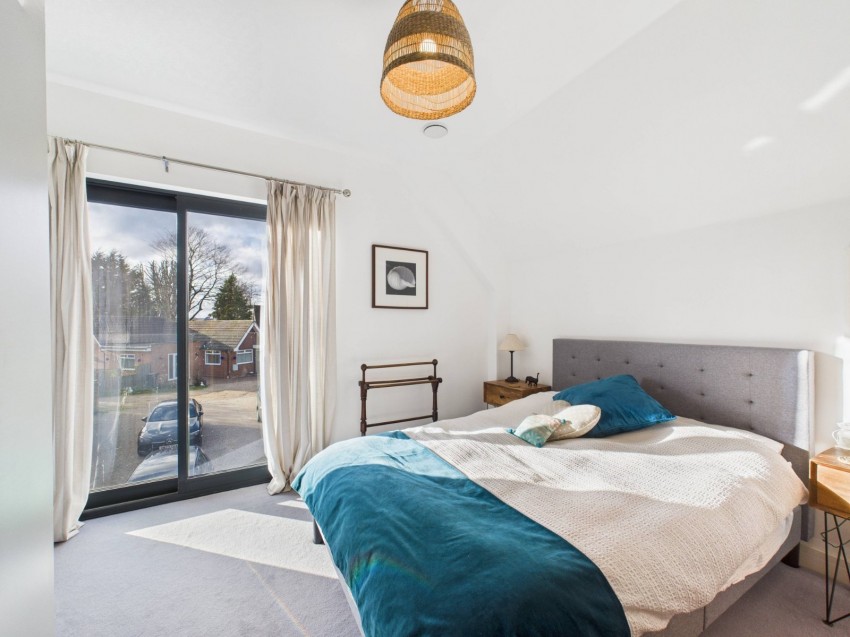 Images for Staines-upon-Thames, Surrey EAID:2640919782 BID:STA