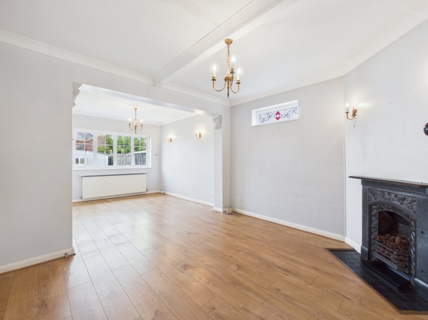 Images for Ashford, Surrey EAID:2640919782 BID:ASH