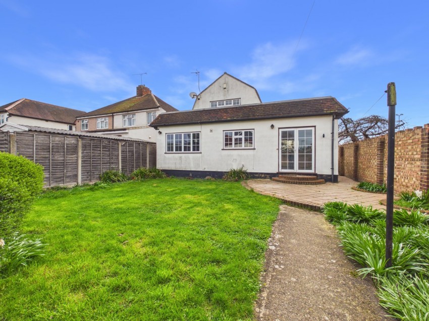 Images for Ashford, Surrey EAID:2640919782 BID:ASH