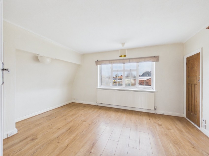 Images for Ashford, Surrey EAID:2640919782 BID:ASH