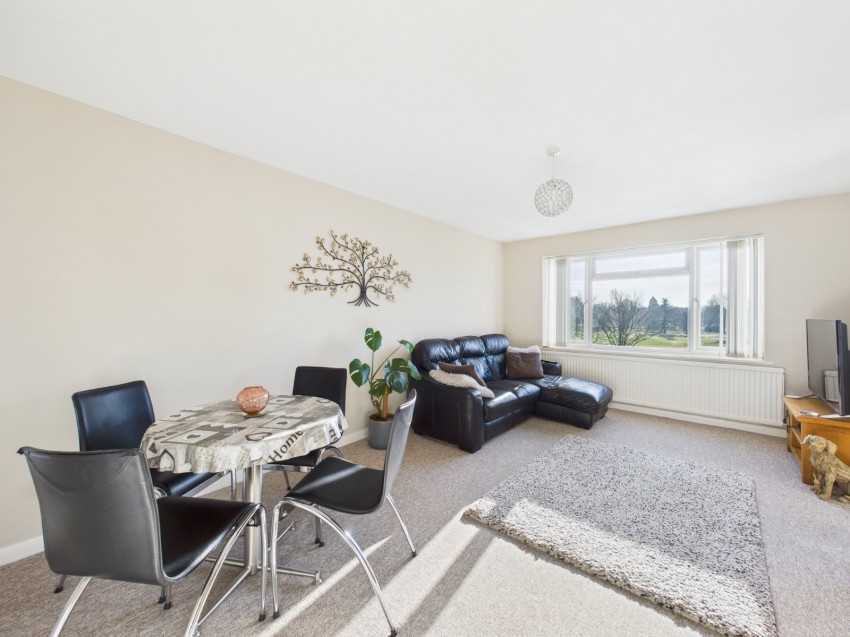 Images for Ashford, Surrey EAID:2640919782 BID:ASH