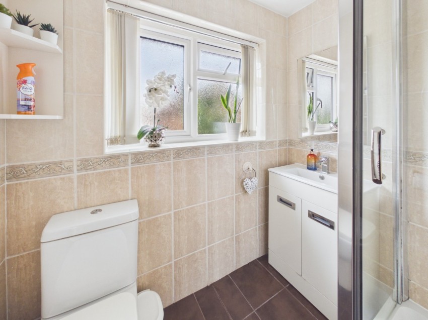 Images for Stanwell, Surrey EAID:2640919782 BID:ASH