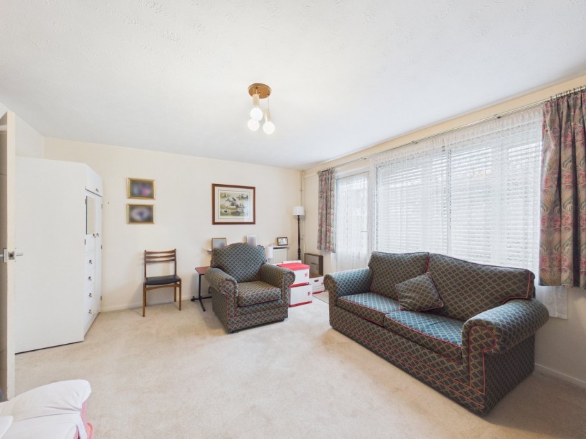 Images for Stanwell, Surrey EAID:2640919782 BID:ASH