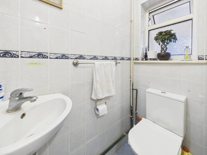 Images for Ashford, Surrey EAID:2640919782 BID:ASH