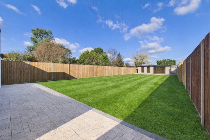 Images for Ashford, Surrey EAID:2640919782 BID:ASH