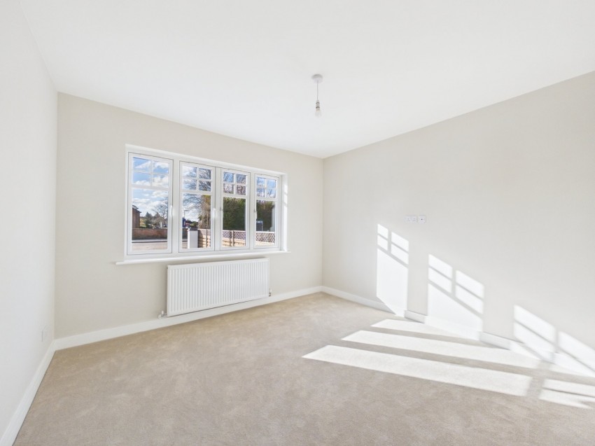 Images for Ashford, Surrey EAID:2640919782 BID:ASH