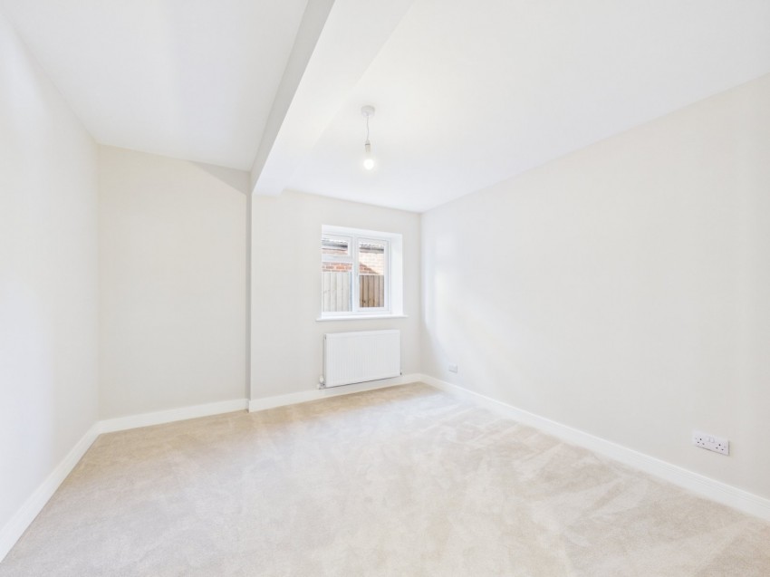 Images for Ashford, Surrey EAID:2640919782 BID:ASH