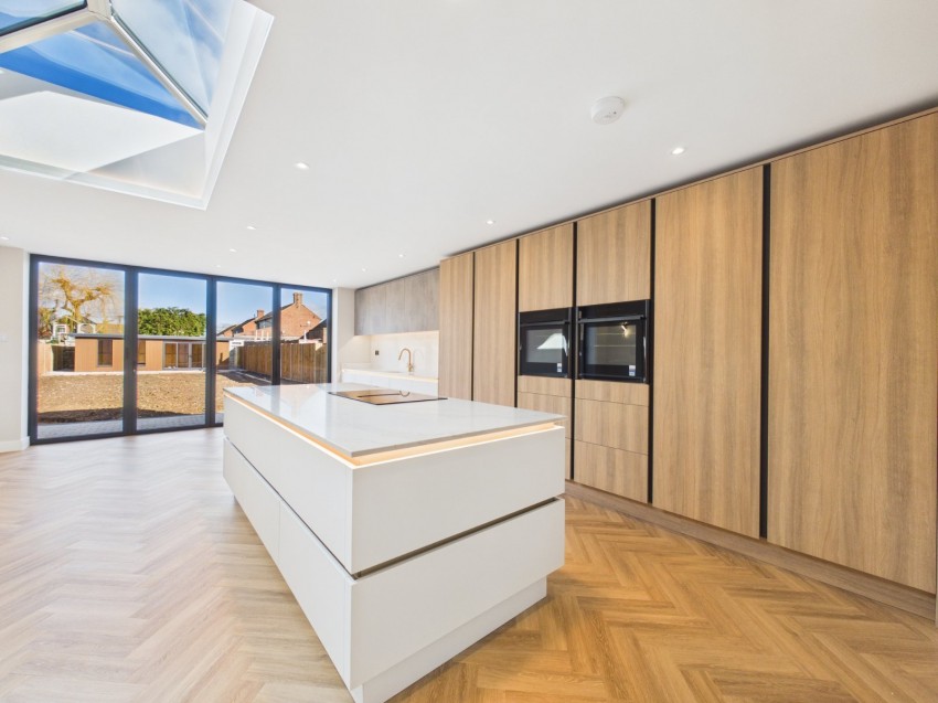 Images for Ashford, Surrey EAID:2640919782 BID:ASH