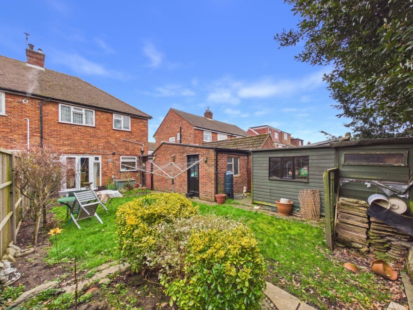 Images for Sunbury-on-Thames, Surrey EAID:2640919782 BID:ASH