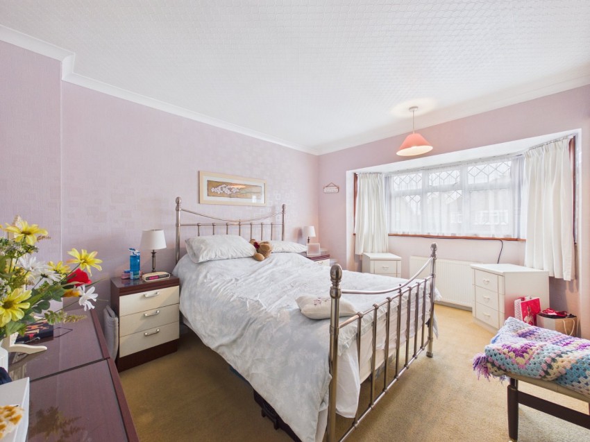 Images for Sunbury-on-Thames, Surrey EAID:2640919782 BID:ASH