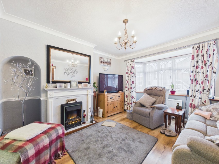 Images for Sunbury-on-Thames, Surrey EAID:2640919782 BID:ASH