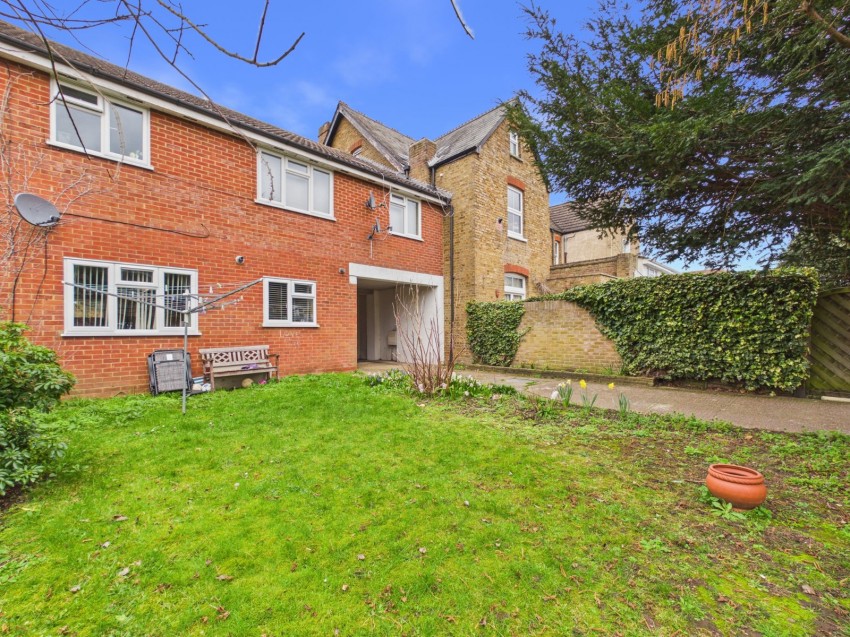 Images for Ashford, Surrey EAID:2640919782 BID:ASH