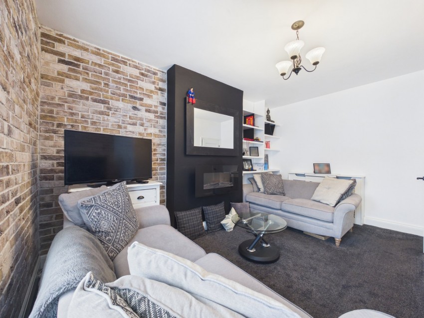 Images for Ashford, Surrey EAID:2640919782 BID:ASH