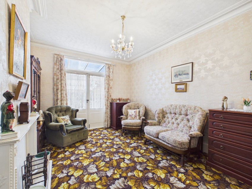 Images for Ashford, Surrey EAID:2640919782 BID:ASH