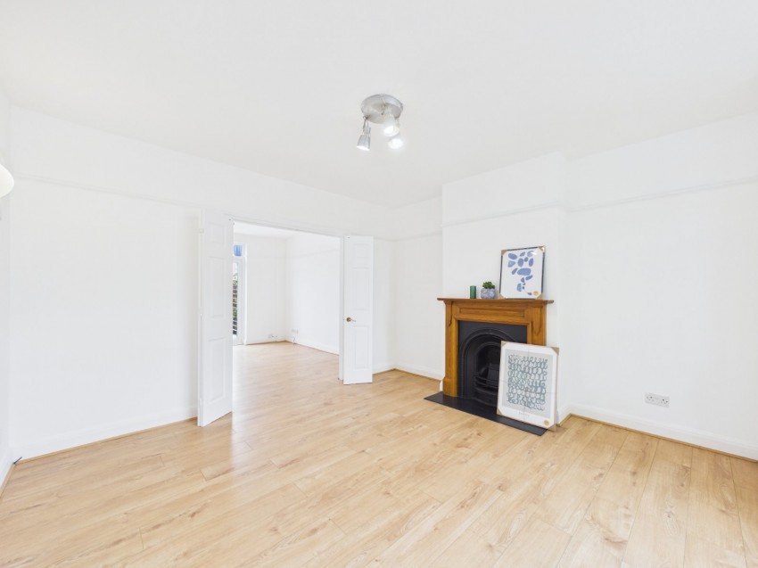 Images for Ashford, Surrey EAID:2640919782 BID:ASH